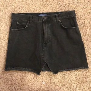 Adorable black jean skirt